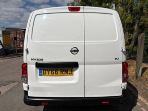 2016 Nissan Nv200 1.5 Dci Acenta Swb Euro 6 6dr in White — image 6