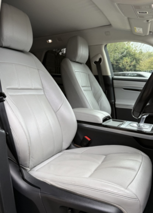2019 Land Rover Range Rover Evoque 2.0 P200 Mhev Se in Grey — image 5