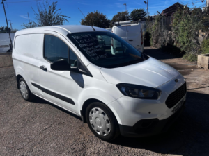 2022 Ford Transit Courier