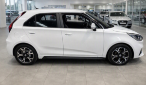 2022 MG Mg3 1.5 Vti-Tech Exclusive Nav Hatchback 5dr Petrol Manual Euro 6 (s/s) (106 Ps) in White — image 2