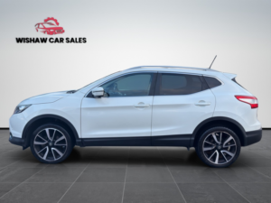 2017 Nissan Qashqai 1.6 Dci Tekna in White — image 4