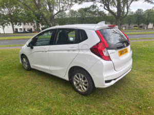 2019 Honda Jazz 1.3 I-Vtec Se Hatchback 5dr Petrol Manual Euro 6 (s/s) (102 Ps) in White — image 4