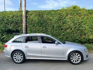 2011 Audi A4 Allroad 2.0 Tdi Estate 5dr Diesel Manual Quattro Euro 5 (s/s) (170 Ps) in Silver — image 2