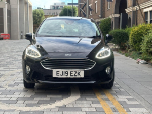 2019 Ford Fiesta 1.0t Ecoboost Zetec Euro 6 (s/s) 5dr in Black — image 2