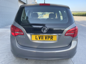 2011 Vauxhall Meriva 1.4 T 16v Excite in Brown — image 5