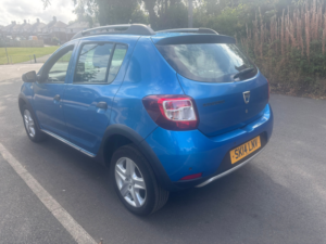 2014 Dacia Sandero Stepway 0.9 Tce Laureate Hatchback 5dr Petrol Manual Euro 5 (90 Ps) in Blue — image 6