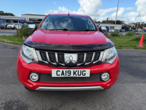 2019 Mitsubishi L200 2.4 Di-D Dc Barbarian 4WD Euro 6 4dr in Red — image 2