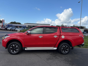 2019 Mitsubishi L200 2.4 Di-D Dc Barbarian 4WD Euro 6 4dr in Red — image 4