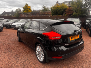 2017 Ford Focus 1.0t Ecoboost Titanium X Euro 6 (s/s) 5dr in Black — image 4