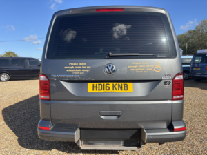 2016 Volkswagen Transporter Shuttle Driver Transfer Wav Wheelchair Accessible Vehicle Automatic 2.0 Tdi Bluemotion Tech Se in Grey — image 4