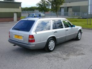 1994 Mercedes-Benz 320 Ref 8811 - Mercedes Benz W124 E320 Estate 7 Seater Auto – Air Con (rhd - Ex Japan) in Silver — image 3