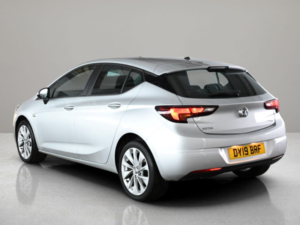 2019 Vauxhall Astra 1.0i Turbo Ecotec Design Euro 6 (s/s) 5dr in Silver — image 3