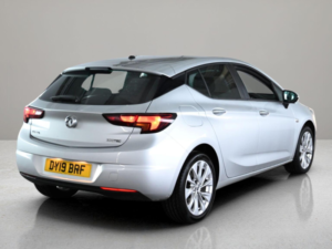 2019 Vauxhall Astra 1.0i Turbo Ecotec Design Euro 6 (s/s) 5dr in Silver — image 4