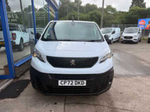 2023 Peugeot Expert 2.0 Bluehdi 1200 Professional Premium Standard Crew Van Double Cab 6dr Diesel Manual Mwb Euro 6 145 Ps in White — image 2