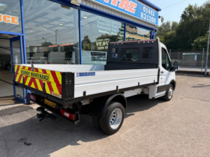 2020 Ford Transit 2.0 350 Ecoblue Leader Single Cab Tipper 2dr Diesel Manual Rwd L2 Euro 6 130 Ps in White — image 6