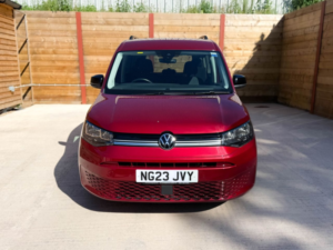 2023 Volkswagen Caddy Maxi 4 SEAT Petrol Auto Wheelchair Accessible Disabled Access Vehicle Wav in Red — image 4