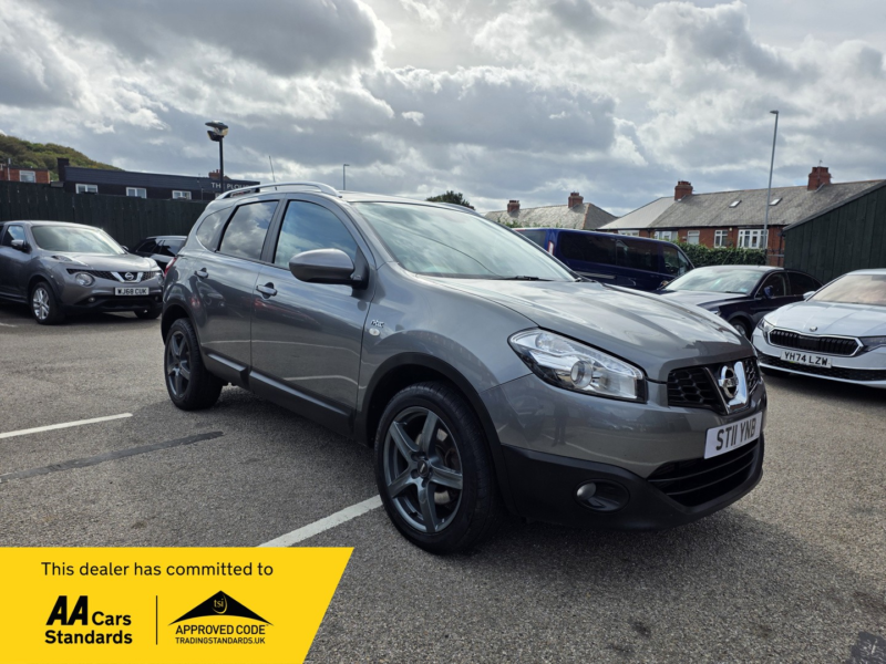 2011 Nissan Qashqai+2 2.0 Dci N-Tec in Grey — image 1