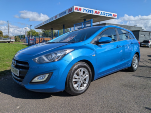 2016 Hyundai I30 1.6 I30 Tr Se 1.6 Crdi 110ps Bd in Blue — image 2