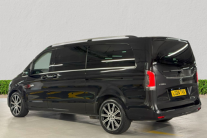 2024 Mercedes-Benz V Class 2.0 V300d Sport MPV 5dr Diesel G-Tronic+ Euro 6 (s/s) Xlwb (237 Ps) in Black — image 5