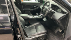 2020 Land Rover Range Rover Evoque 2.0 D150 Mhev R-Dynamic S Auto 4WD Euro 6 (s/s) 5dr in Black — image 5