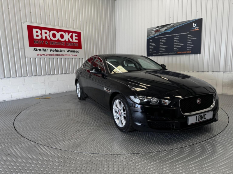 2017 Jaguar Xe 2.0d Prestige Euro 6 (s/s) 4dr in Black — image 1