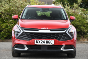 2024 Kia Sportage 1.6 T-Gdi 2 SUV 5dr Petrol Manual Euro 6 (s/s) (148 Bhp) in Red — image 5