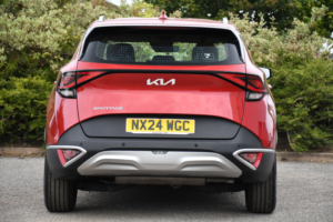 2024 Kia Sportage 1.6 T-Gdi 2 SUV 5dr Petrol Manual Euro 6 (s/s) (148 Bhp) in Red — image 6