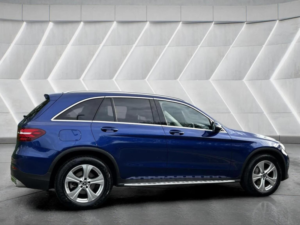 2017 Mercedes-Benz Glc 2.1 Glc220d Sport G-Tronic 4matic Euro 6 (s/s) 5dr in Blue — image 6