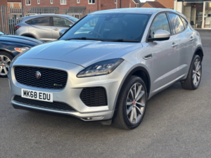 2018 Jaguar E-Pace 2.0 P300 Gpf R-Dynamic Hse SUV 5dr Petrol Auto AWD Euro 6 (s/s) (300 Ps) in Silver — image 4