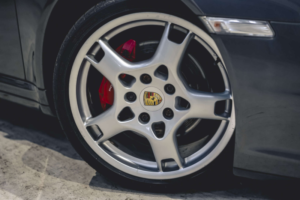 2006 Porsche 911 3.8 Carrera 4s 4WD 2dr in Grey — image 3