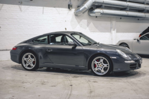 2006 Porsche 911 3.8 Carrera 4s 4WD 2dr in Grey — image 5