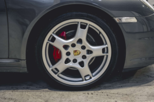 2006 Porsche 911 3.8 Carrera 4s 4WD 2dr in Grey — image 6