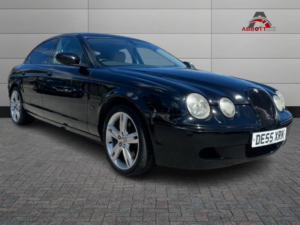 2005 Jaguar S-Type 4.2 V8 R in Black — image 4