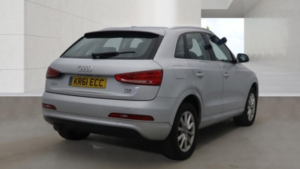 2012 Audi Q3 2.0 Tdi Se in Silver — image 3