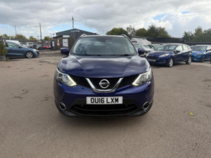 2016 Nissan Qashqai 1.5 Dci Tekna 2WD Euro 6 (s/s) 5dr in Blue — image 2