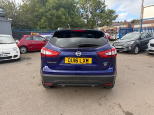 2016 Nissan Qashqai 1.5 Dci Tekna 2WD Euro 6 (s/s) 5dr in Blue — image 5