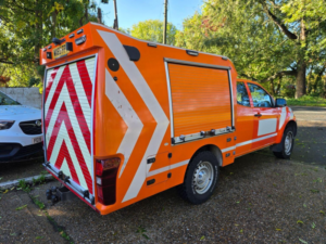 2019 Isuzu D-Max 1.9 Td Utility 4WD Euro 6 2dr in Orange — image 3