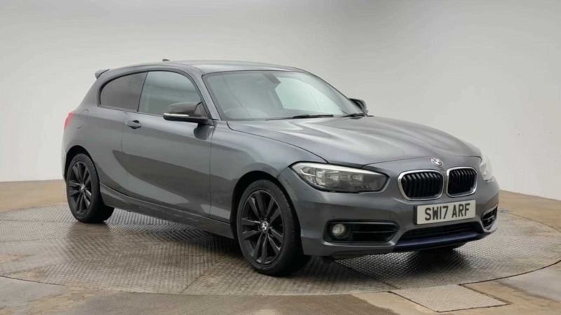 2017 BMW 1 Series 2.0 118d Sport 3-Door in Grey — image 1
