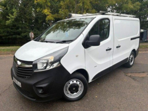 2017 Vauxhall Vivaro 1.6 Cdti 2900 Ecoflex L1 H1 Euro 6 (s/s) 5dr in White — image 3