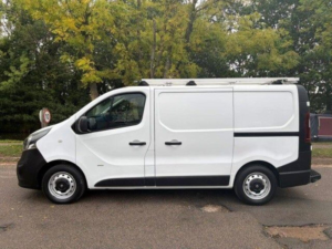 2017 Vauxhall Vivaro 1.6 Cdti 2900 Ecoflex L1 H1 Euro 6 (s/s) 5dr in White — image 4