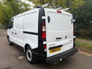 2017 Vauxhall Vivaro 1.6 Cdti 2900 Ecoflex L1 H1 Euro 6 (s/s) 5dr in White — image 5