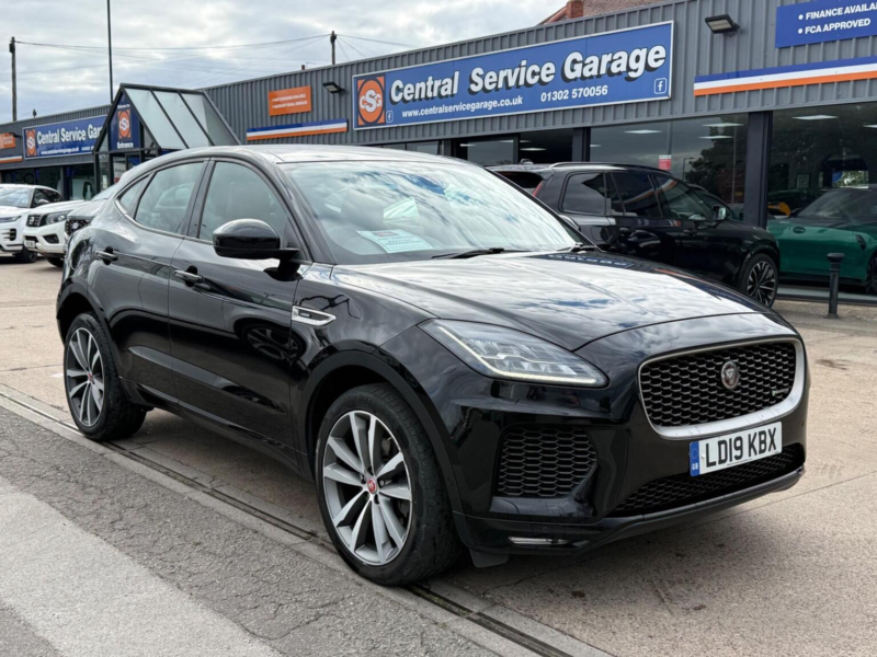 2019 Jaguar E-Pace 2.0 D180 R-Dynamic Hse Auto AWD Euro 6 (s/s) 5dr in Black — image 1
