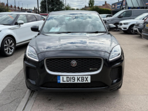 2019 Jaguar E-Pace 2.0 D180 R-Dynamic Hse Auto AWD Euro 6 (s/s) 5dr in Black — image 3