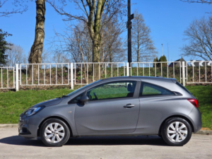2015 Vauxhall Corsa 1.2i Design Euro 6 3dr in Grey — image 4