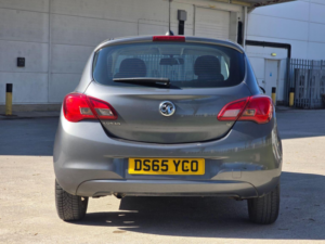 2015 Vauxhall Corsa 1.2i Design Euro 6 3dr in Grey — image 6
