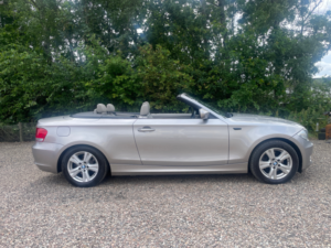 2009 BMW 1 Series 2.0 120d Se Convertible 2dr Diesel Manual Euro 5 (177 Ps) in Silver — image 5