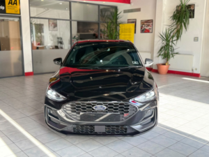 2022 Ford Focus 2.3 Focus St 5 Door 2.3l Ecoboost 280ps Fwd 7 Speed Automatic in Black — image 5