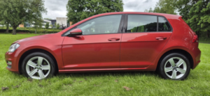 2015 Volkswagen Golf 1.6 Tdi Bluemotion Tech Match in Red — image 2