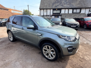 2015 Land Rover Discovery Sport Td4 Hse in Grey — image 5