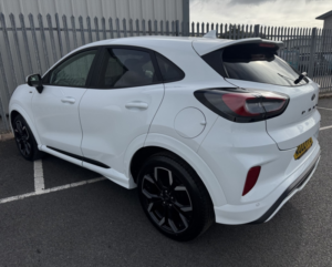 2022 Ford Puma St-Line X 1.0 Ecoboost Mhev in White — image 4